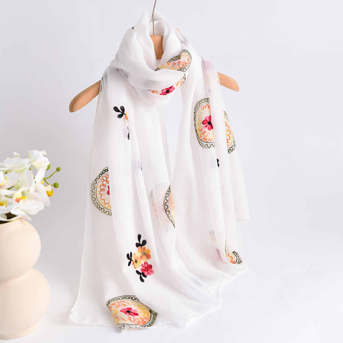 Summer New Lightweight Breatha – Embroidery Shawl recenzja i cena