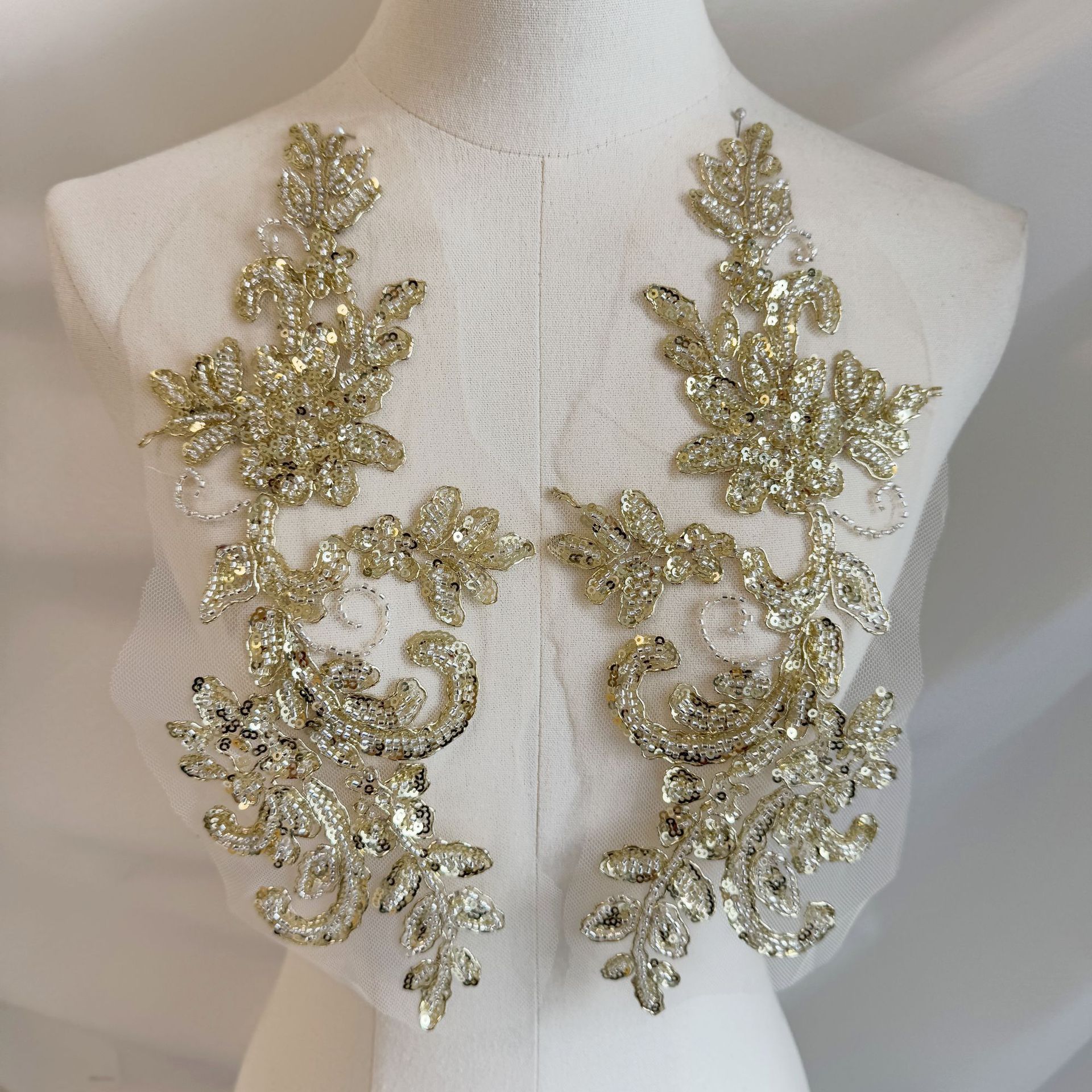 Champagne gold beaded flower s – Embroidery Gold recenzja i cena