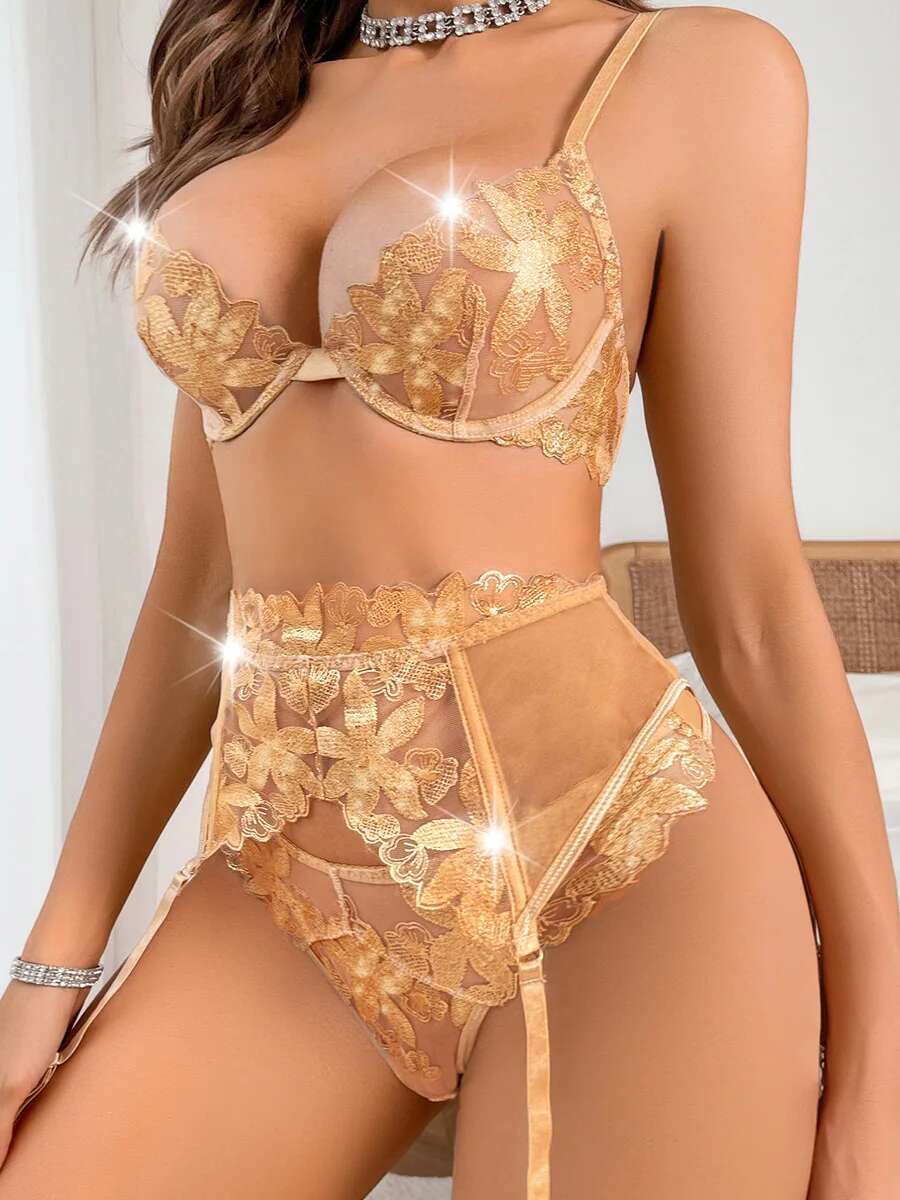 New Three Piece Fun Set Gold F – Embroidery Gold recenzja i cena