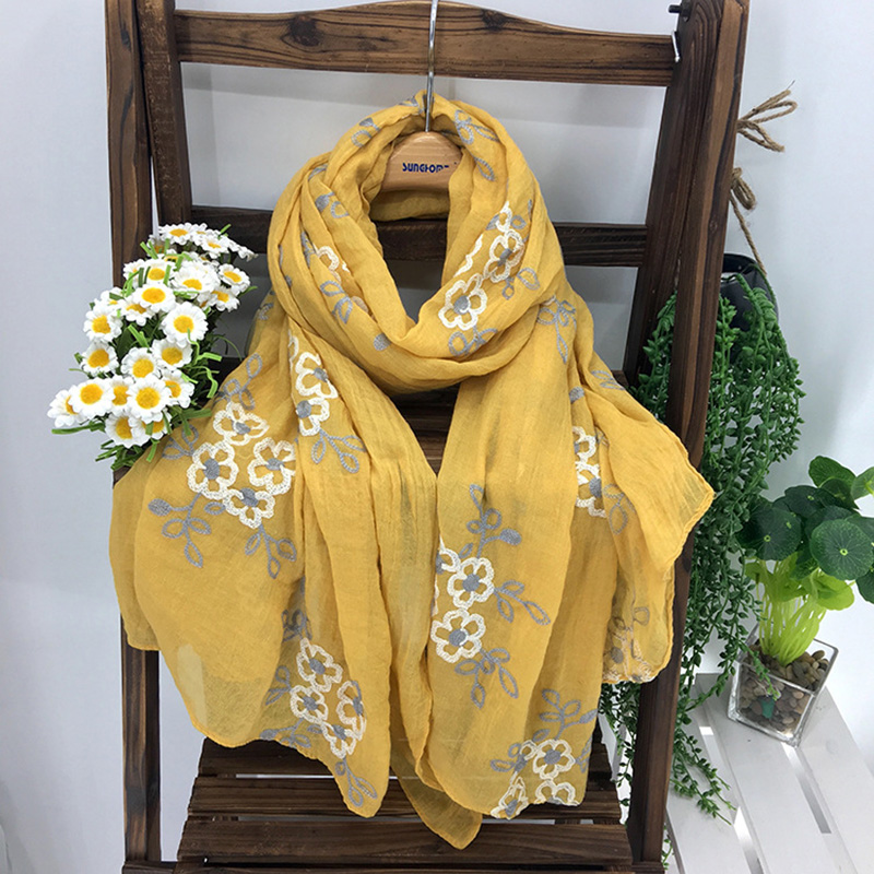 Many Colours Ethnic Embroidery – Embroidery Shawl recenzja i cena