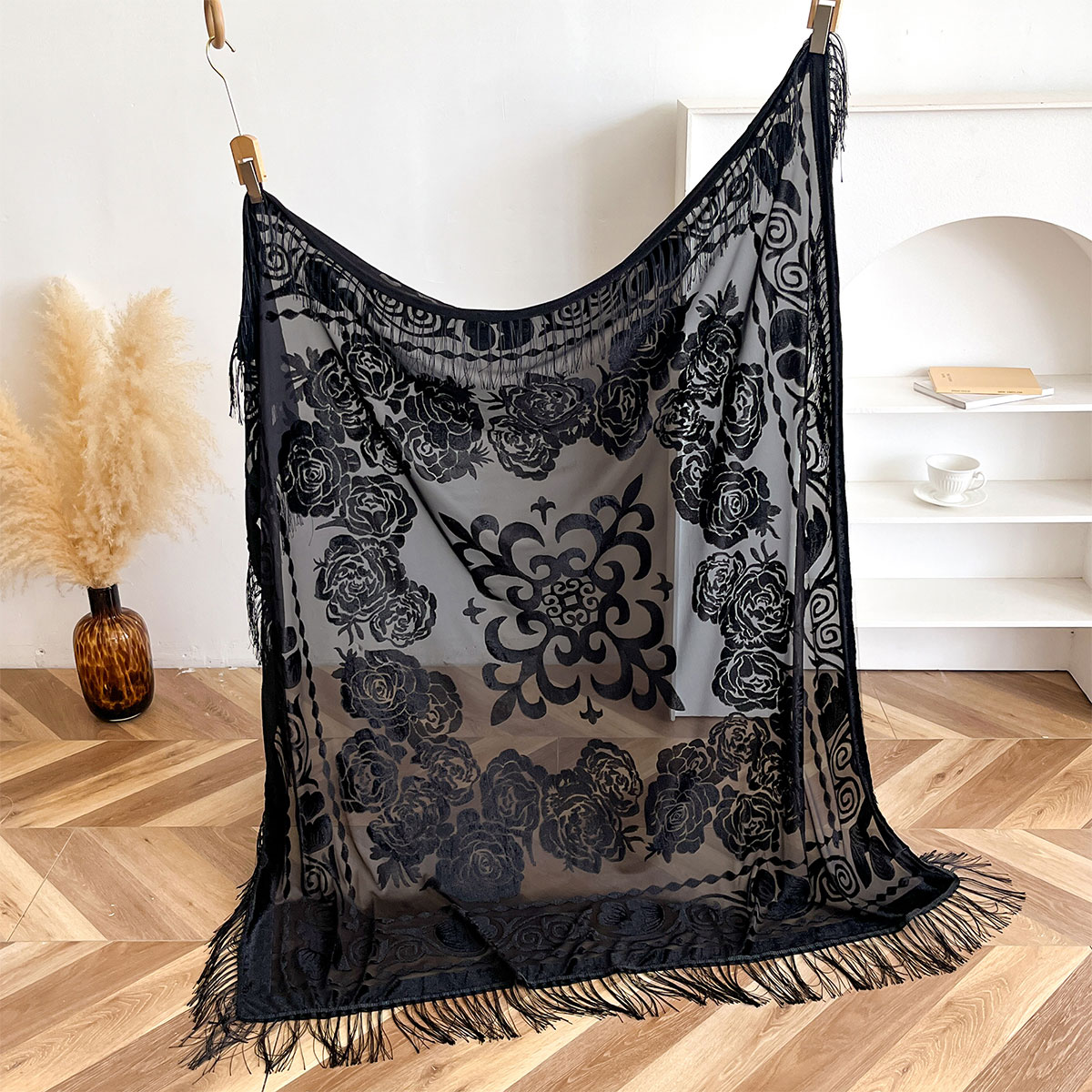 Retro Velvet Tassel Scarf Flor – Embroidery Shawl recenzja i cena